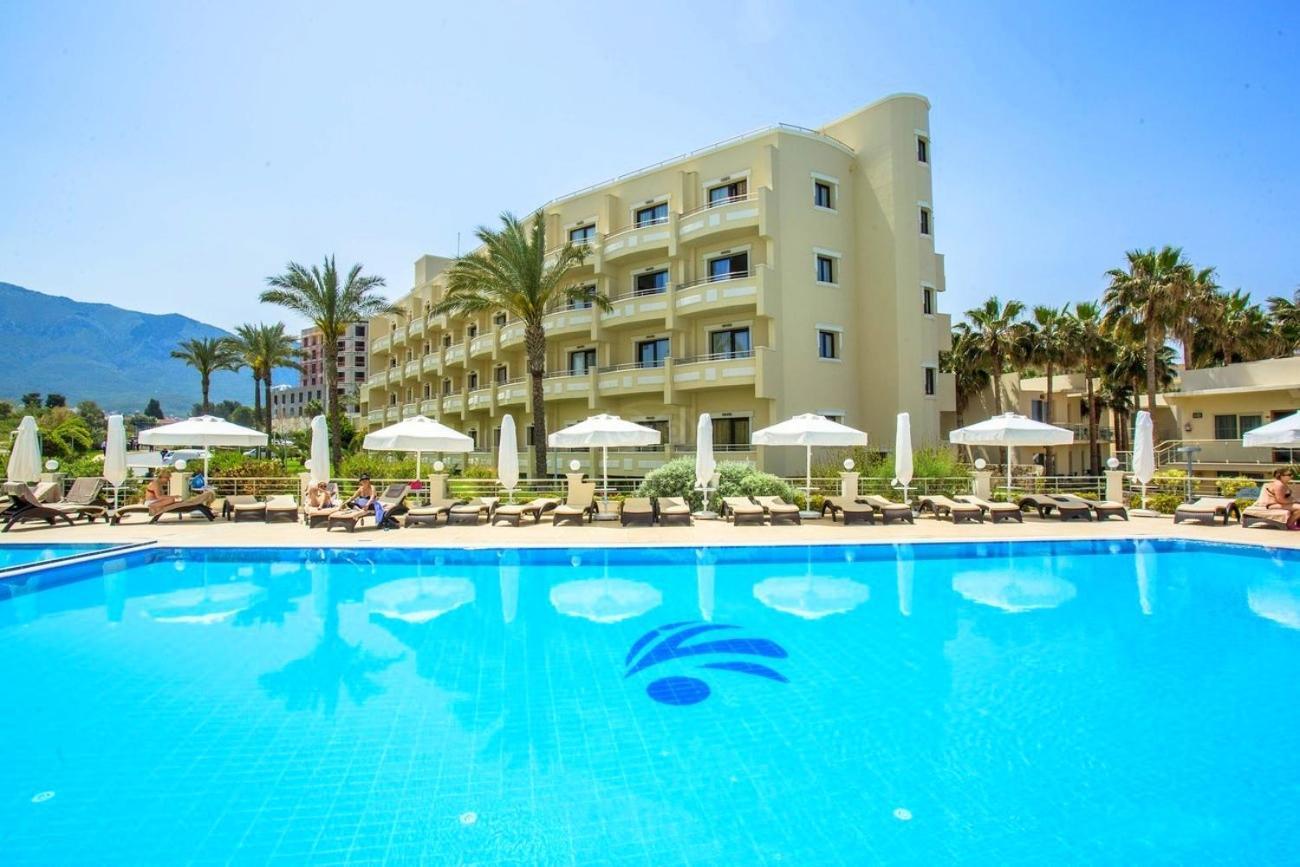 Vuni Palace Premium Kyrenia Hotel & Spa & Casino Beachfront Location ! Agios Nikolaos  Exteriör bild